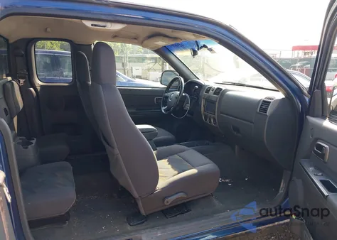 2005 Chevrolet Colorado Ls z USA, uszkodzony, nr VIN 1GCDT196658183418